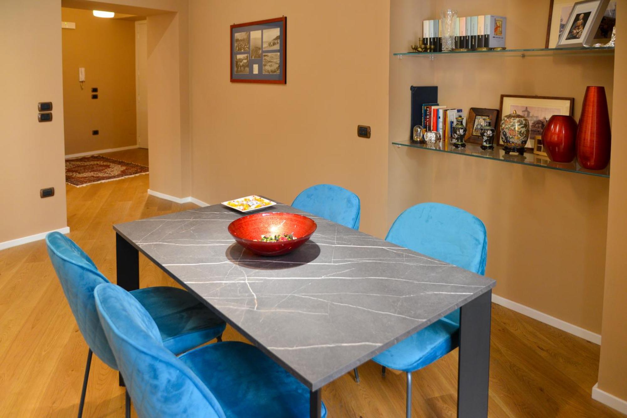 Apartment Parlami Di - Naples